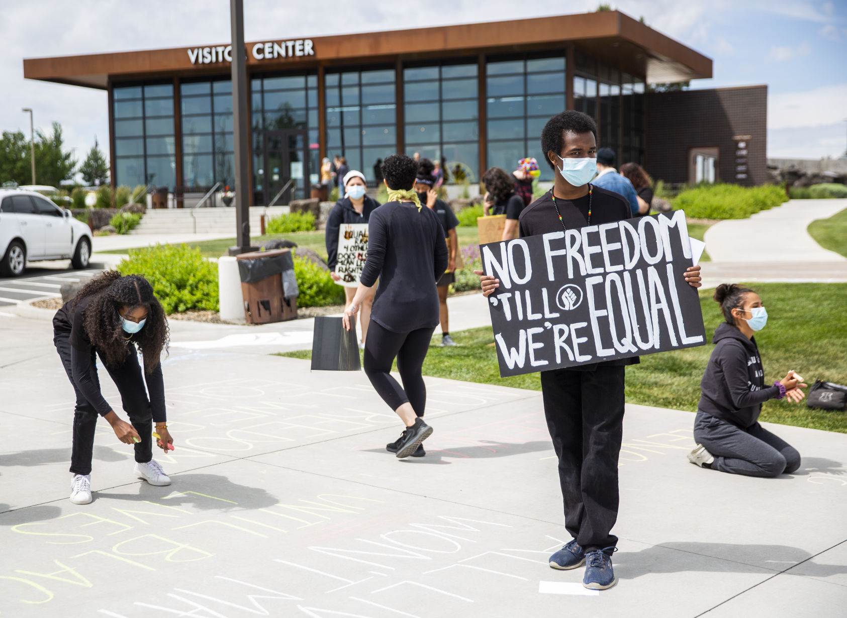Citizens gather to protest police brutality